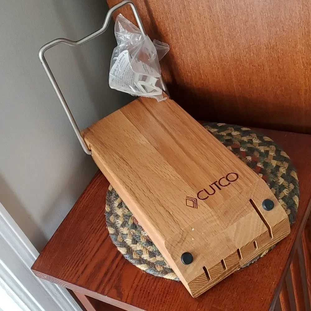 Cutco | Adjustable Knife Block